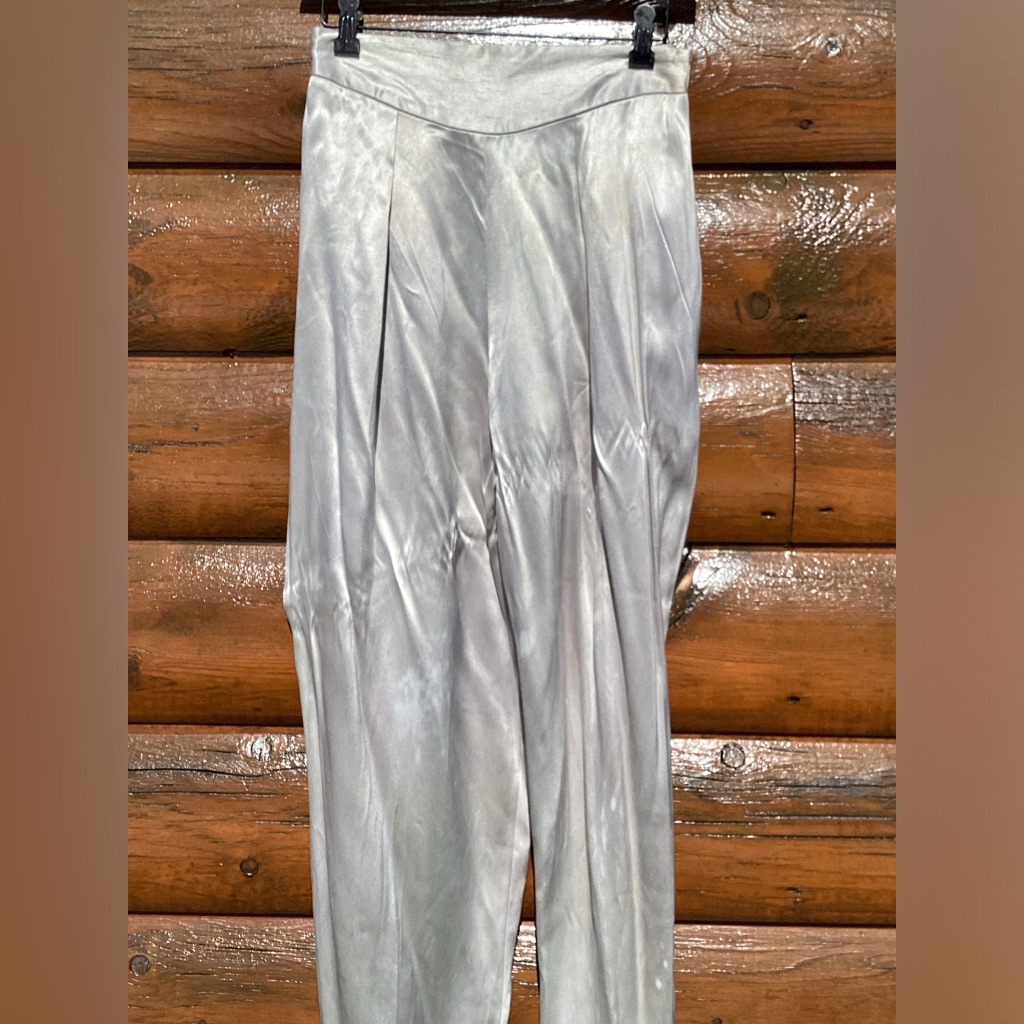 Josie Natori Vintage Satin Silver Harem Pant Sz 24